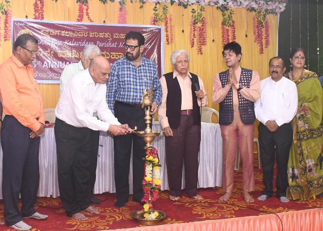 15ನೇ ವಾರ್ಷಿಕ ಮಹಾಸಭೆ ಪೂರೈಸಿದÀ ಕನ್ನಡಿಗ ಕಲಾವಿದರ ಪರಿಷತ್ತು ಮಹಾರಾಷ್ಟ್ರ